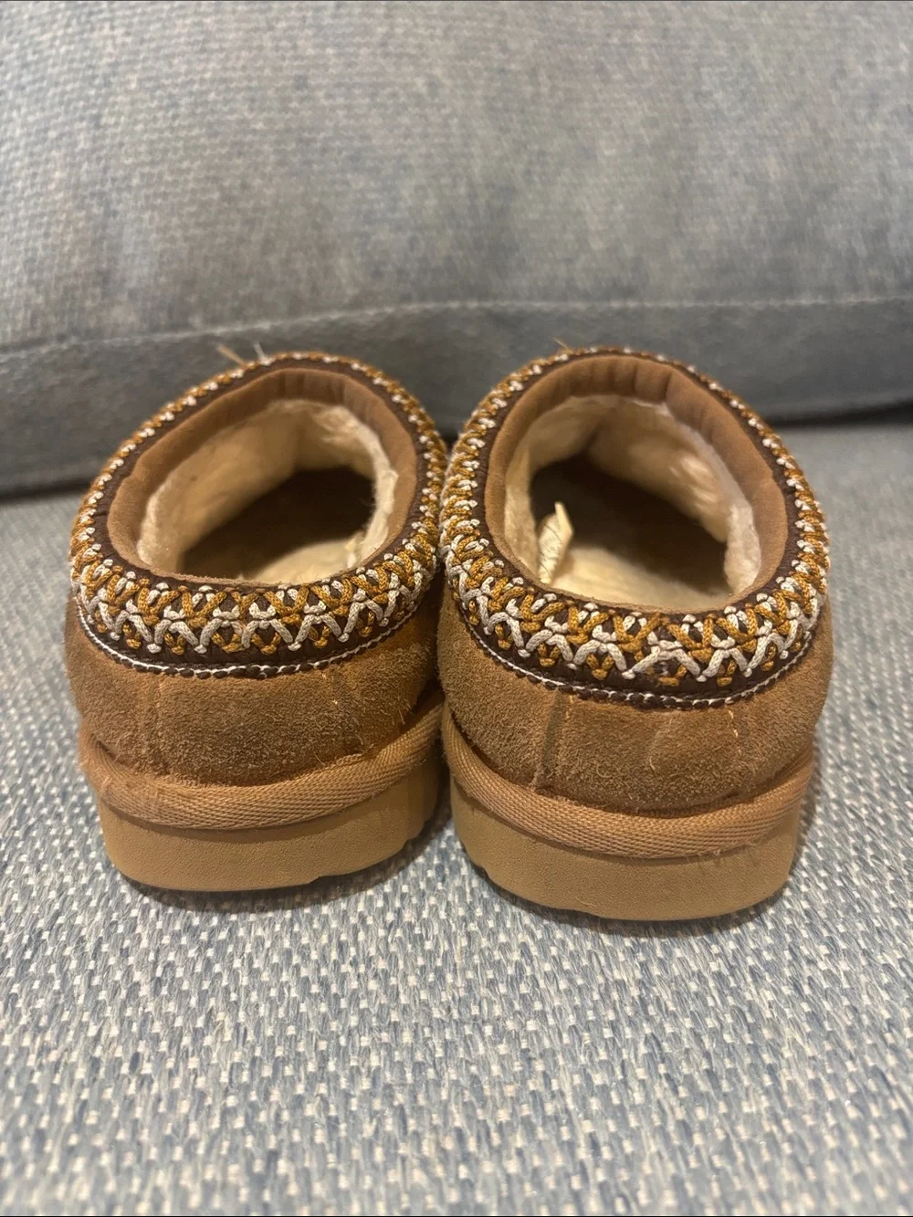 Ugg Tasman II slippers! Child 12